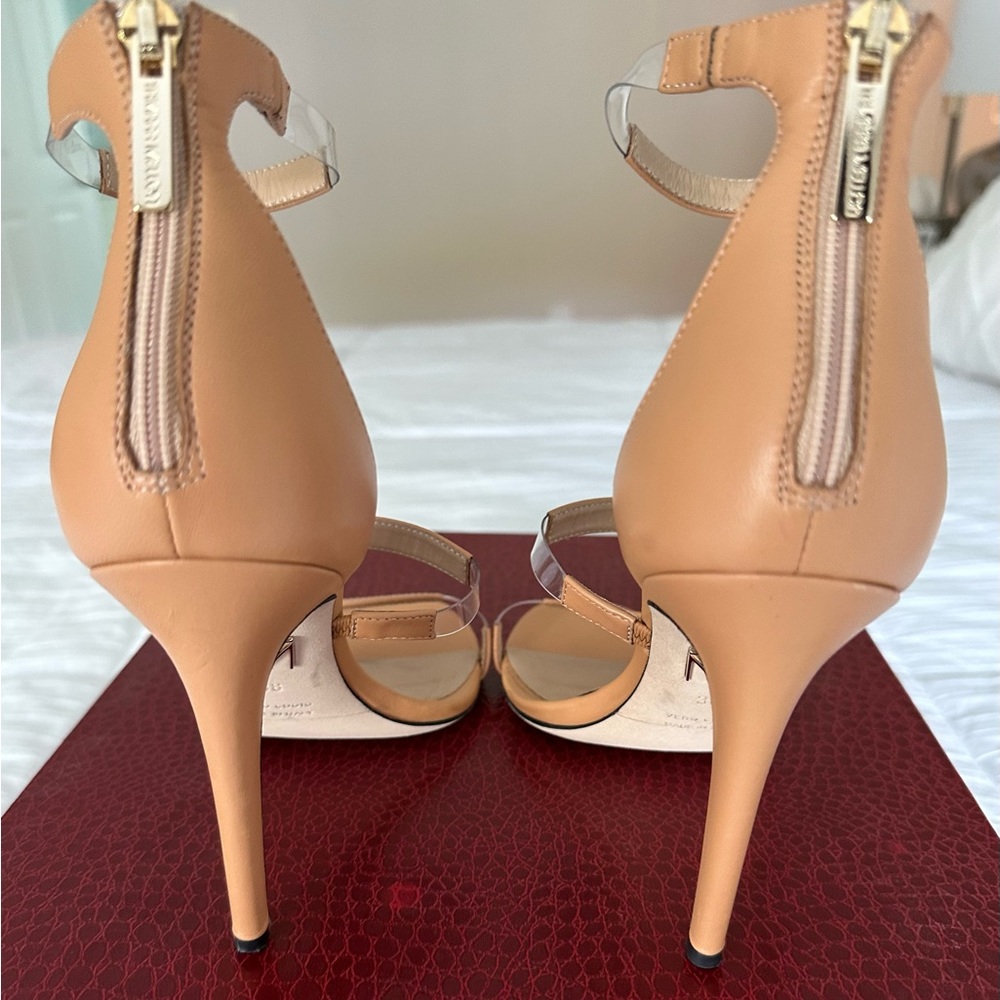Tamara Mellon Frontline Heels size 38